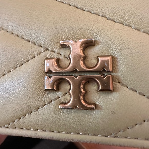 Tory Burch Wallet - Picture 2 of 8